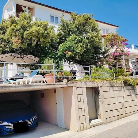 Lucka Ii Διαμέρισμα