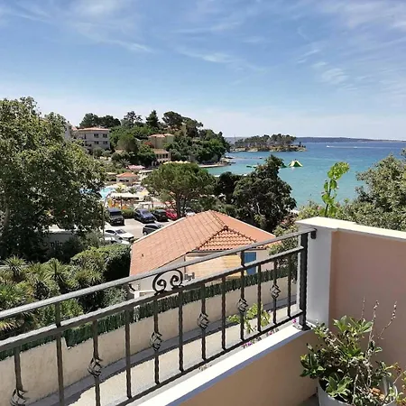 Lucka Ii Apartament *