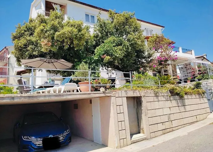 Lucka Ii Apartment
