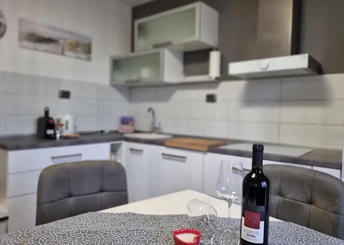 Apartament Lucka Ii Banjol